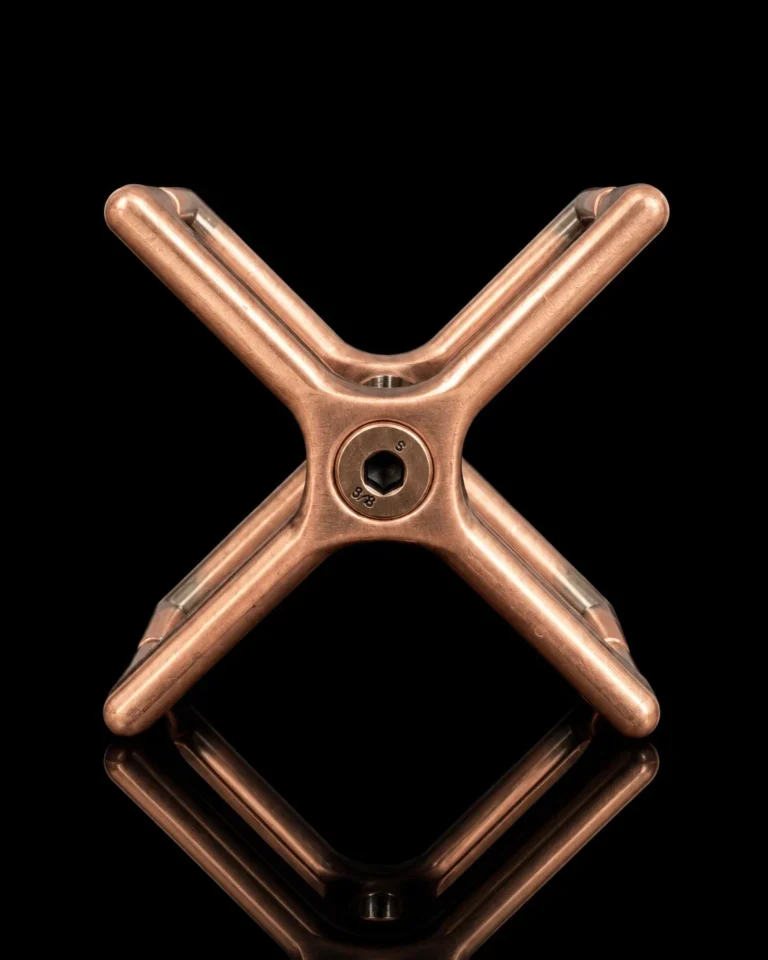Fixing & Suspension Systems — Fixing detail 009